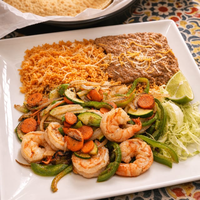 Camarones con Verduras.